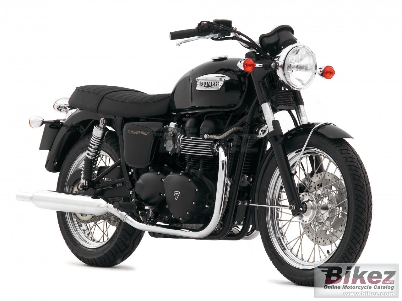 Big Triumph bonneville black picture and wallpaper from Bikez.com